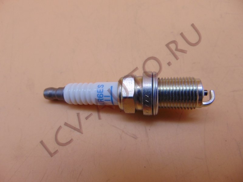 Свеча зажигания - NGK (артикул: 5553)