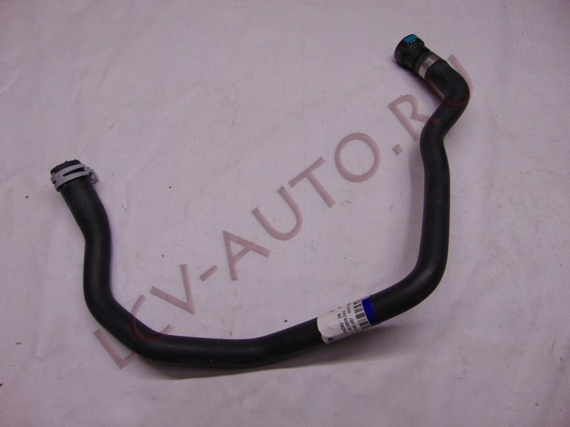Патрубок отопителя - FORD (артикул: 1371211)