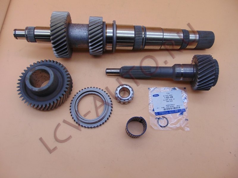 Вал первичный + вторичный + шестерня 5-й передачи + подшип МТ82 - FORD (артикул: 2082854)