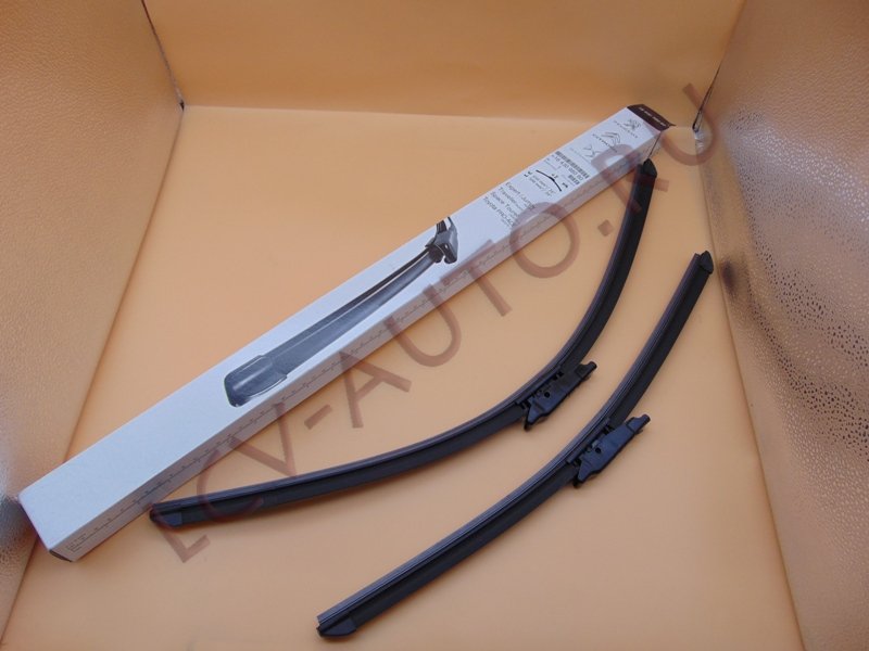 Щётки стеклоочистителя 650+500 - PEUGEOT-CITROEN (артикул: 1643098080)