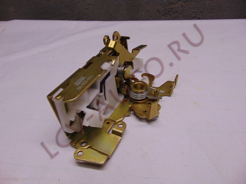 Замок задней правой двери - BSG (артикул: BSG 60-975-011)