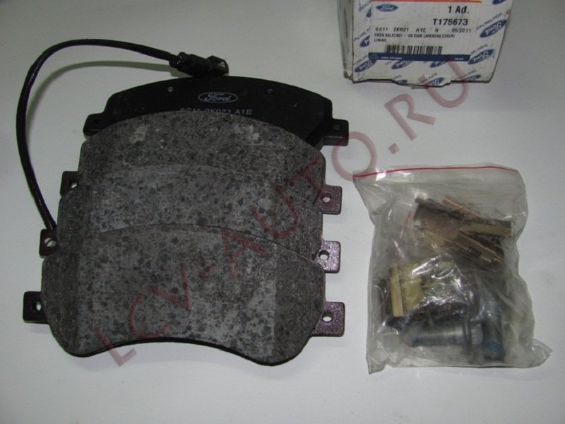 Колодки тормозные передние 115/140/155 - FORD (артикул: T175673)