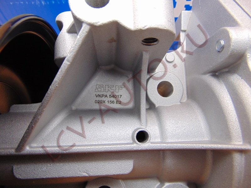 Насос системы охлаждения 2.4 FORD 115-140 RWD SKF cn - SKF CN (артикул: VKPA 54017)