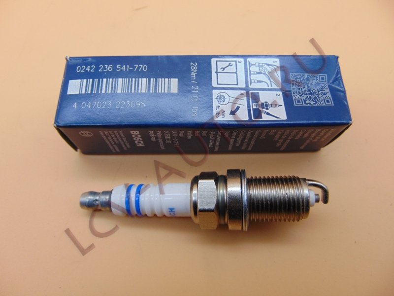 Свеча зажигания - BOSCH (артикул: 0242236541)