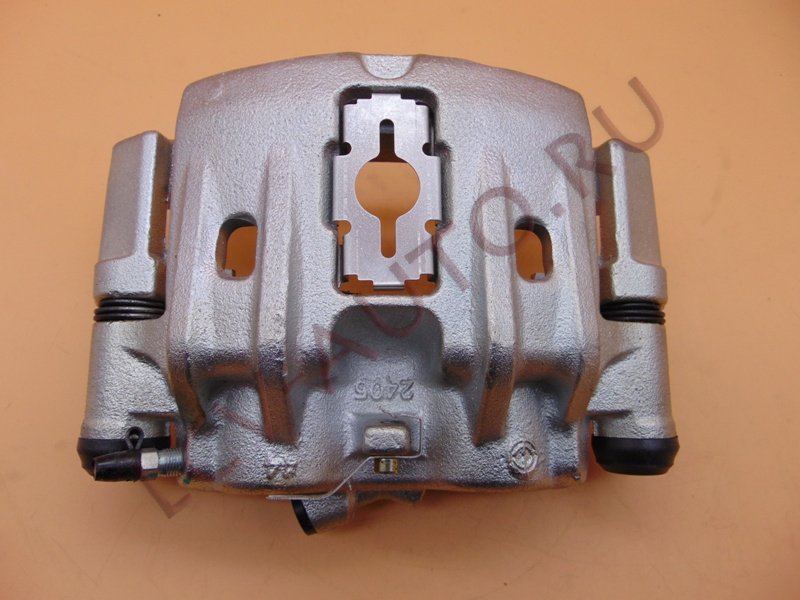 Суппорт задний правый со скобой - NAVECO (артикул: 97260967)