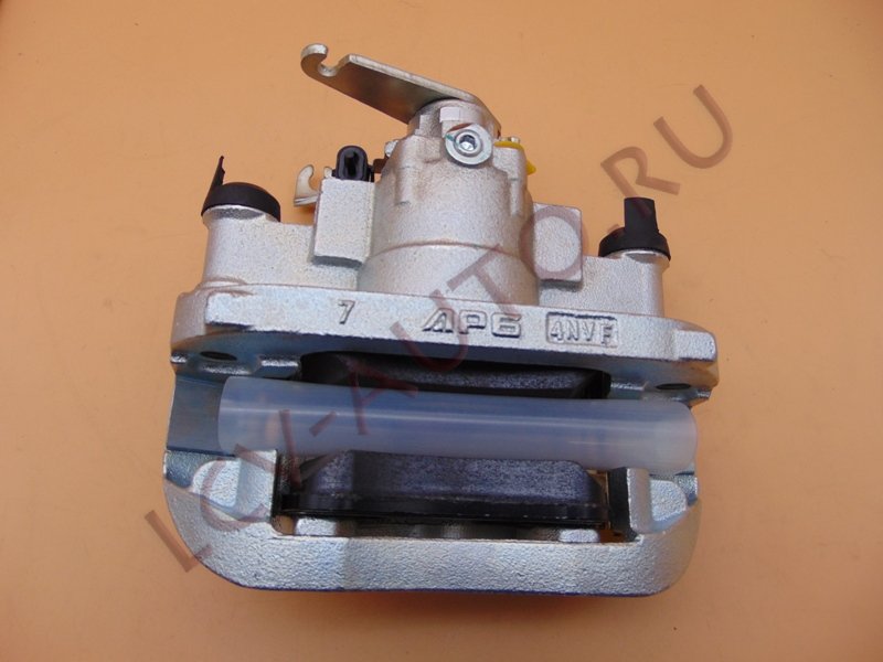 Суппорт задний правый со скобой + колодки - NAVECO (артикул: 5802400102)