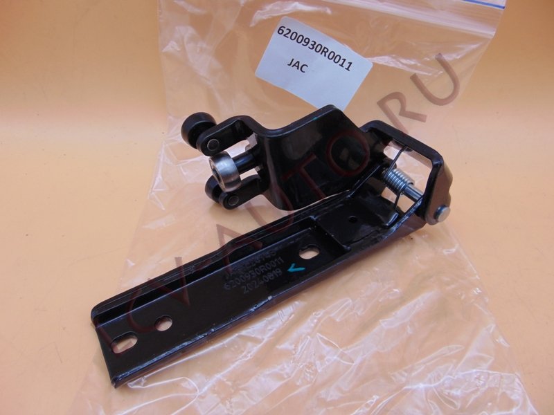 Ролик сдвижной двери средний - JAC (артикул: 6200930R0011)