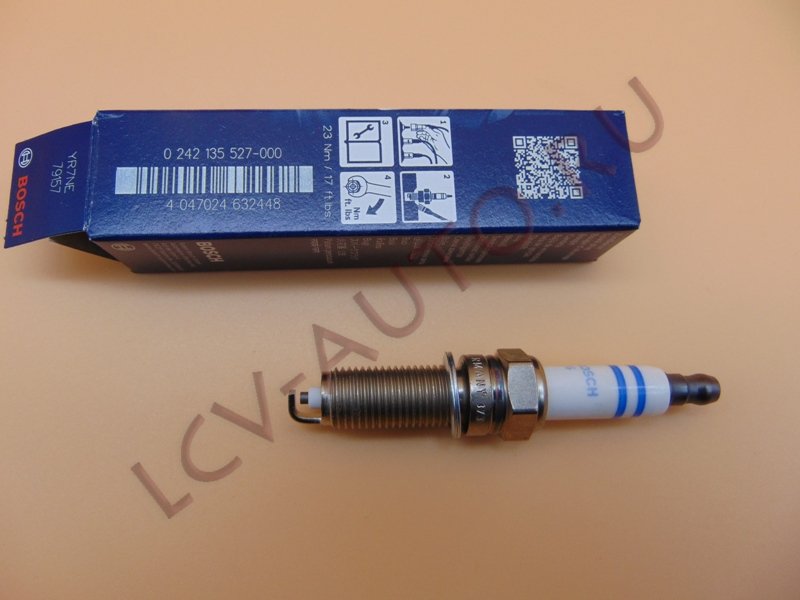 Свеча зажигания - BOSCH (артикул: 0242135527)