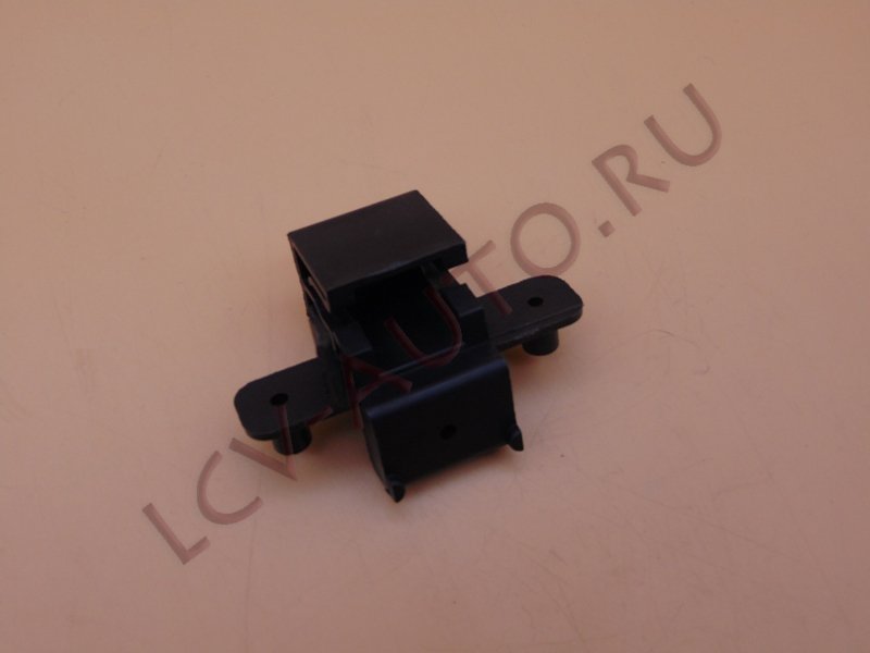 Крепление фары (внутреннее) 06- г - FORD JMC (артикул: 1372212)