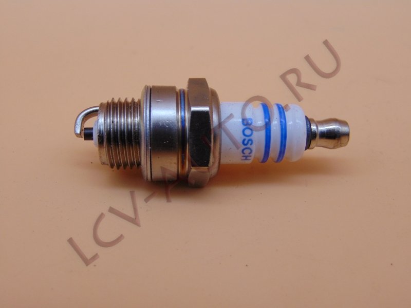 Свеча зажигания - BOSCH (артикул: 0241245555)