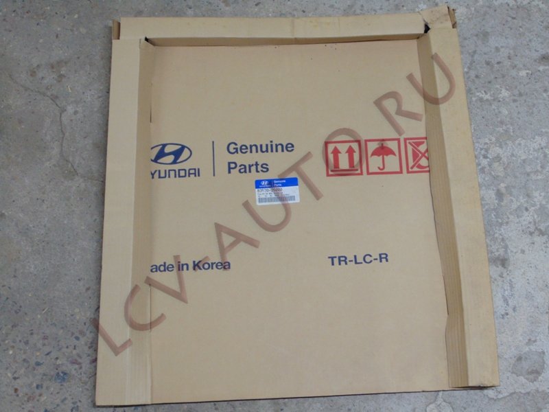 Уплотнитель стекла двери - HYUNDAI-KIA (артикул: 8353025000)