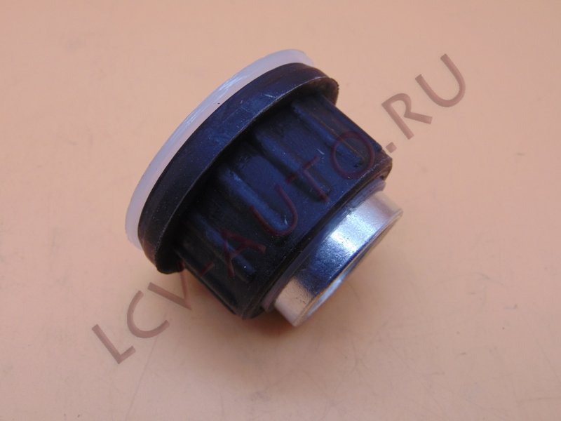 С/блок переднего рычага 29мм (пластик) - NAVECO (артикул: 504277459)