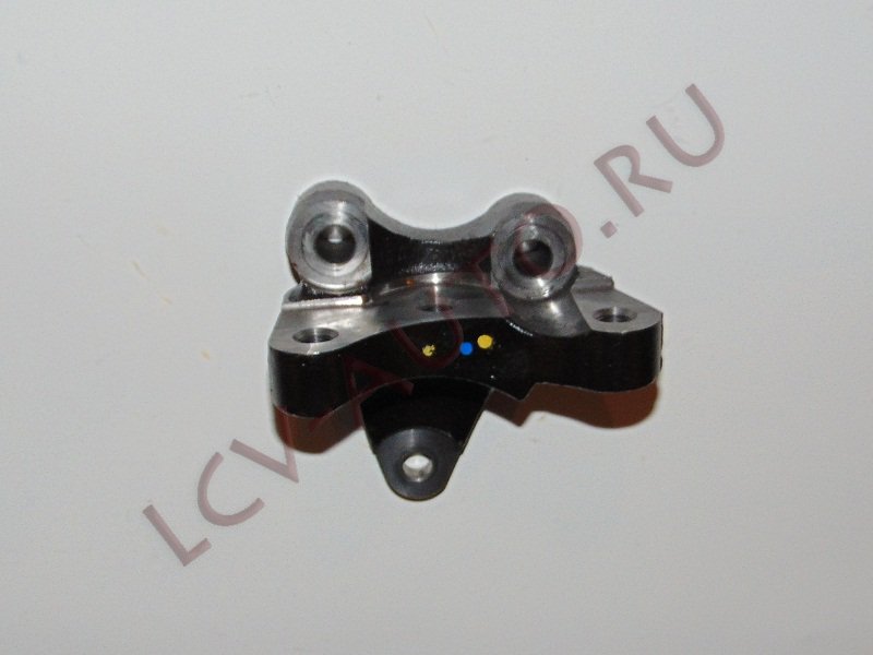 Кронштейн опоры двигателя правый 2.2 FORD FWD - FORD (артикул: 1371083)
