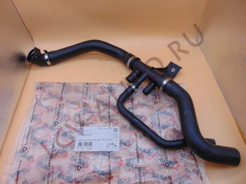 Патрубок радиатора нижний 2.2 FORD в сборе - IBRAS (артикул: 14821)