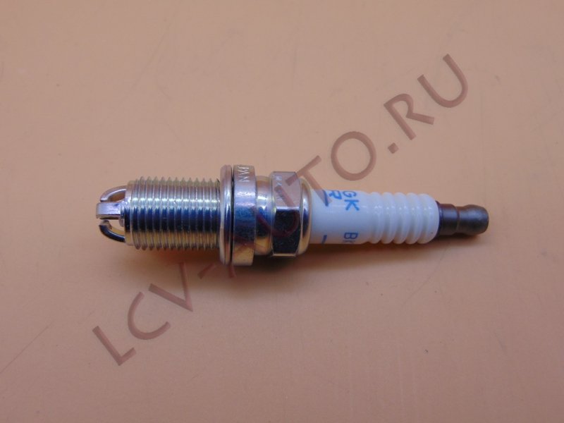 Свеча зажигания - NGK (артикул: 7553)
