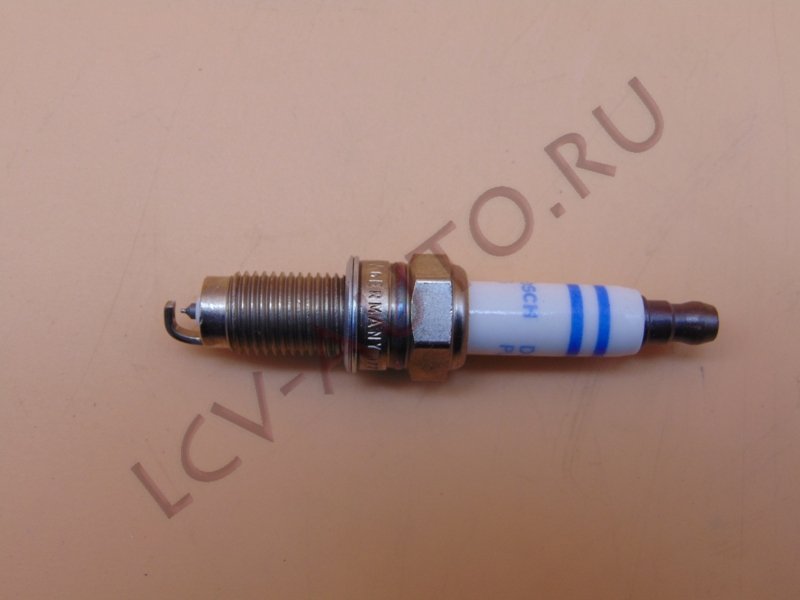 Свеча зажигания - BOSCH (артикул: 0242135510)