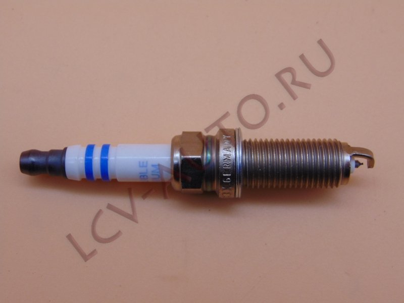 Свеча зажигания - BOSCH (артикул: 0242135529)
