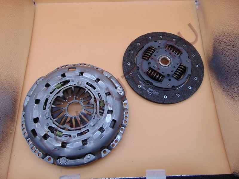 Сцепление к-т одномассовое 2.4 FORD - FORD (артикул: 1528774)