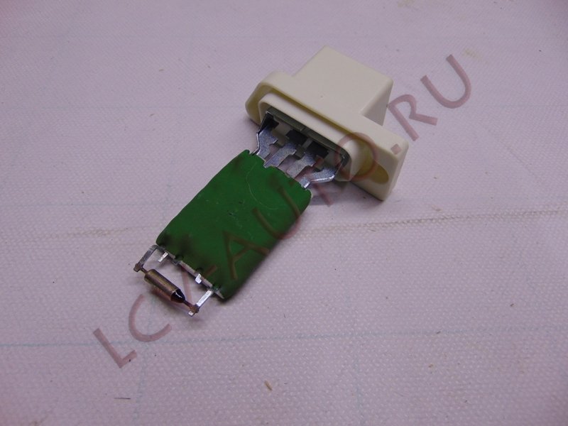 Резистор печки - BSG (артикул: BSG 30-846-004)