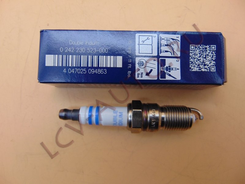 Свеча зажигания - BOSCH (артикул: 0242230523)