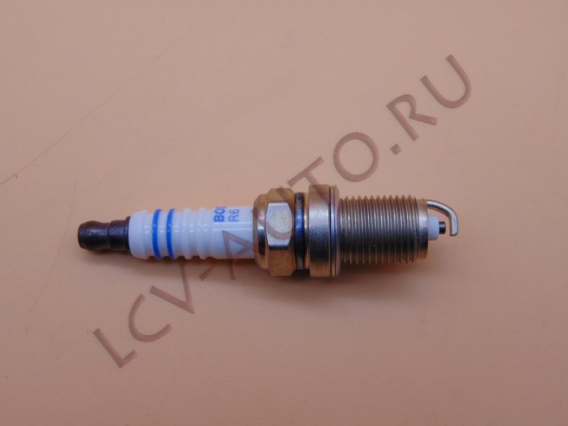 Свеча зажигания - BOSCH (артикул: 0242229798)