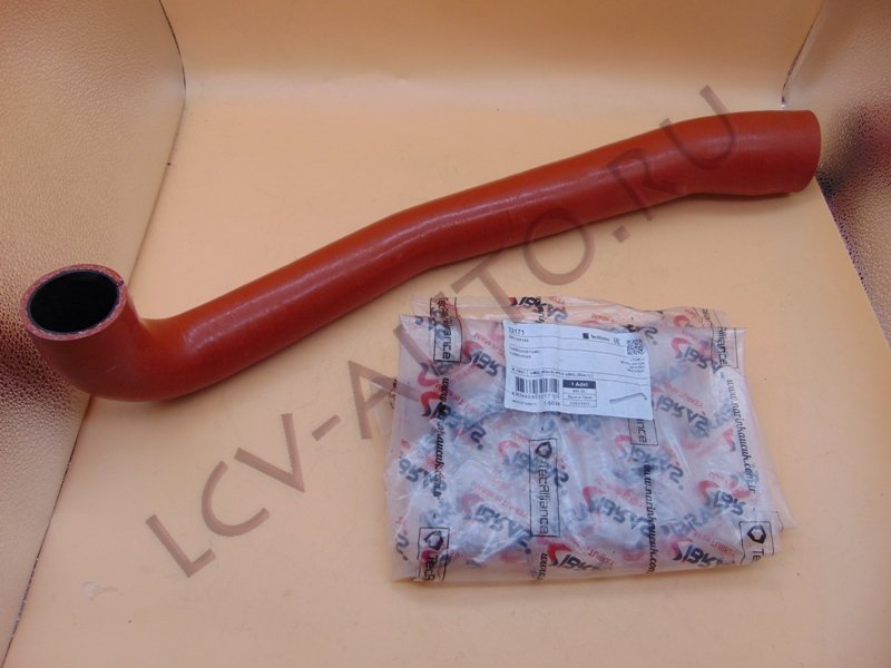 Патрубок (турбина-интеркуллер) 3.0 IVECO - IBRAS (артикул: 32171)