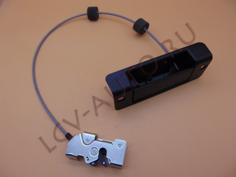 Замок задней двери нижний с тросом - FORD JMC (артикул: 1494102)