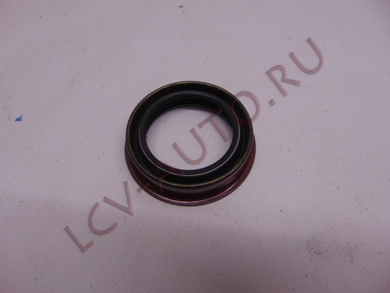 Сальник полуоси FORD + VW - BSG (артикул: SKT 046069-P)