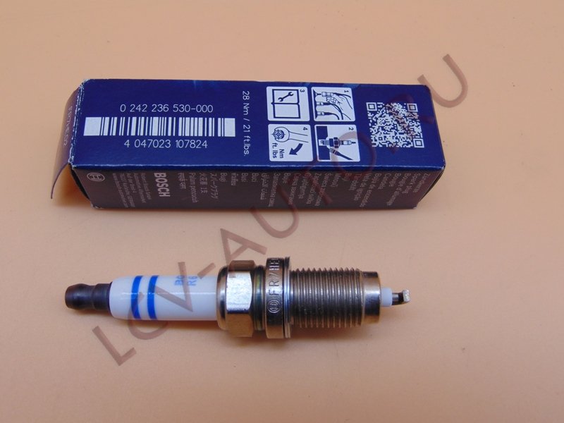 Свеча зажигания - BOSCH (артикул: 0242236530)