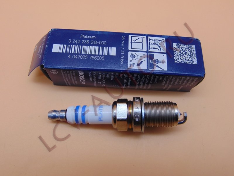 Свеча зажигания - BOSCH (артикул: 0242236618)