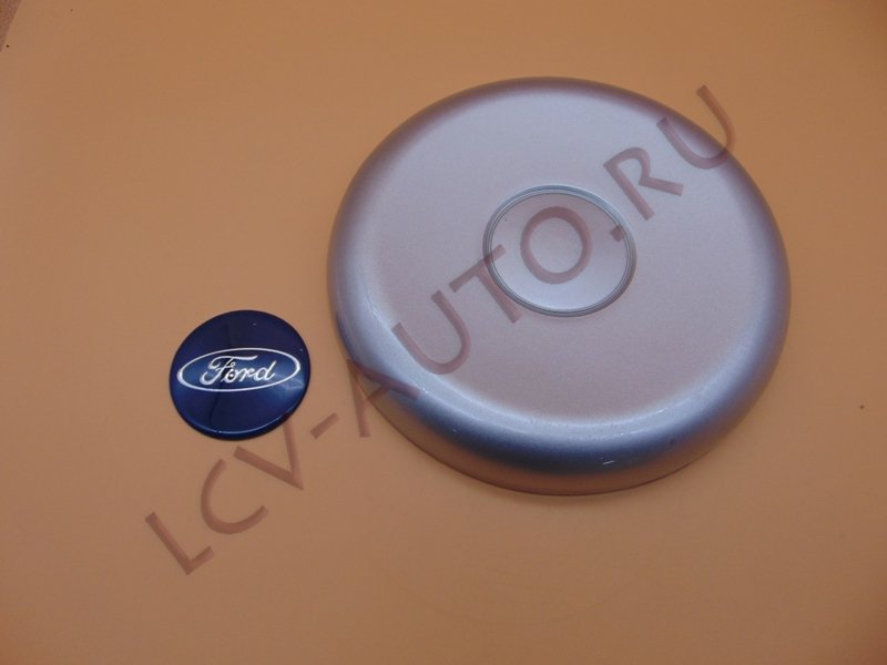 Колпак колеса (гаек) - FORD (артикул: 1573029F)
