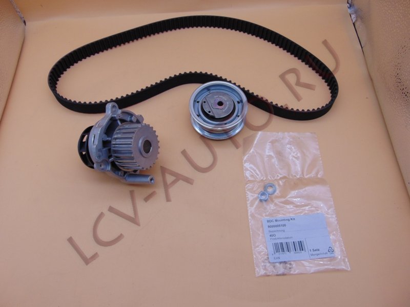 Ремкомплект ГРМ с водяным насосом - INA (артикул: 530 0171 31)