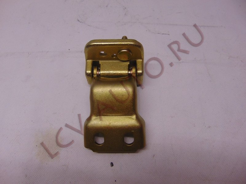 Петля двери задней правой верхняя 180 - BSG (артикул: BSG 30-975-031)