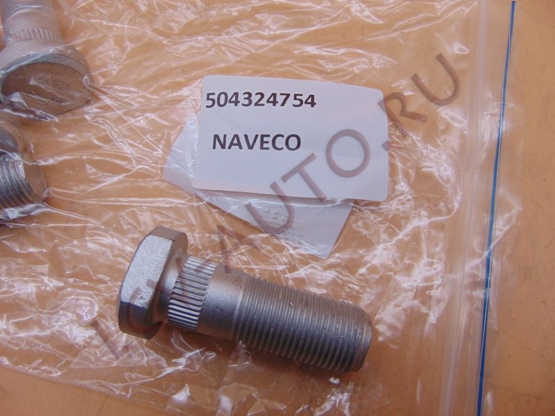 Шпилька колеса зад (M18X60MM) - NAVECO (артикул: 504324754)
